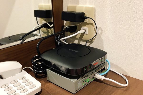 お部屋には専用のWiFi環境をご用意